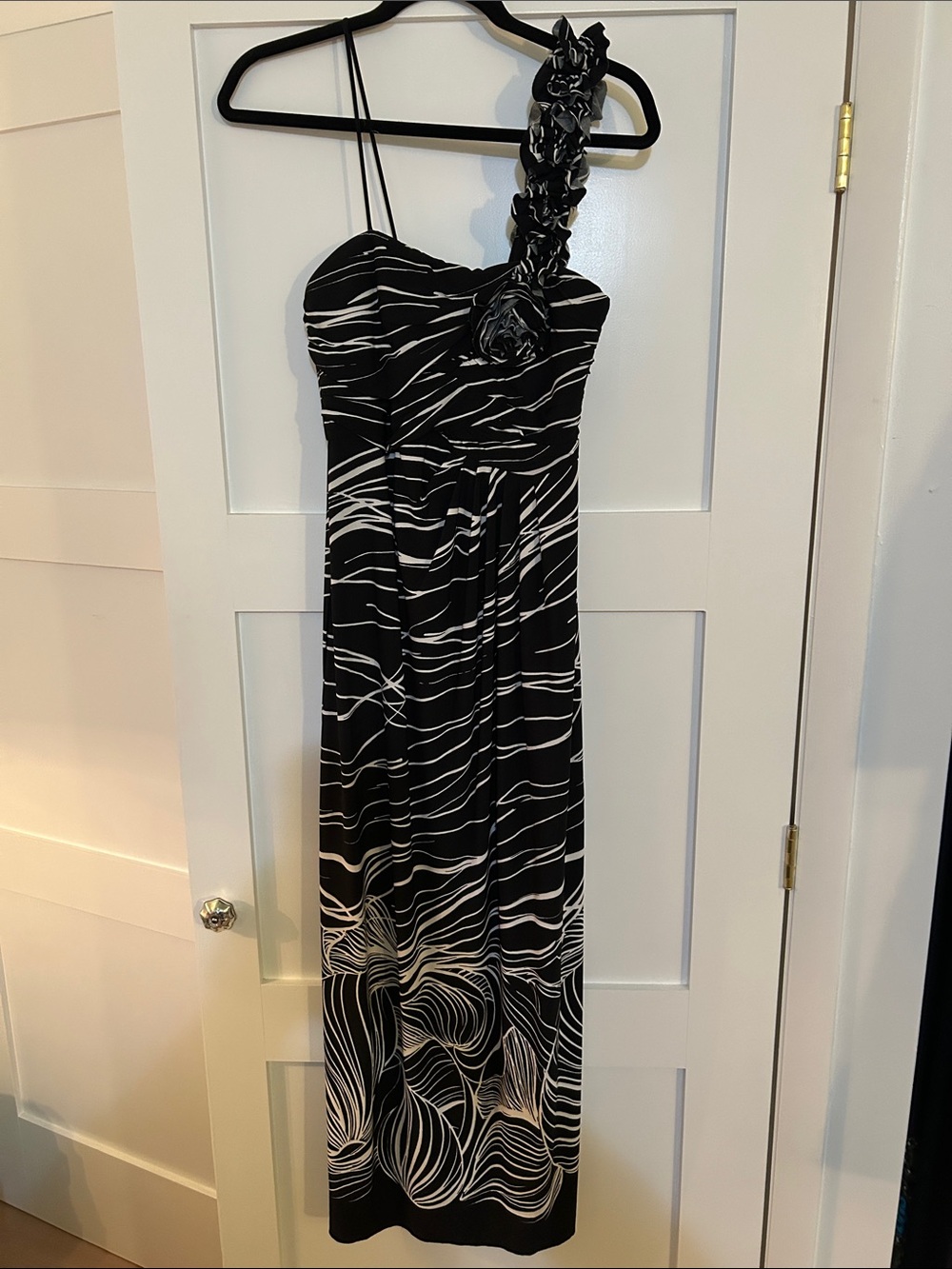 Valerie Bertinelli Black & White One-Shoulder Maxi Dress with Floral Strap